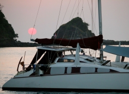 Charter Yacht Thailand Katamaran Full Steam