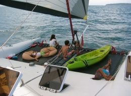 Katamaran Full Steam trampoline und kayak
