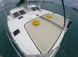 Catamaran Mahayana Fore Deck