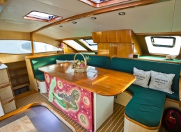 Catamaran Mahayana Saloon