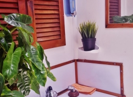 Katamaran Swift badezimmer