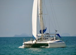 Katamaran Swift segeln yacht