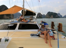 Yacht Charter Phuket - Foerdeck Katamaran Nakamal