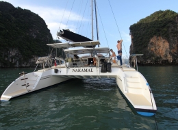 Nakamal Segelyacht Schwimmplatform